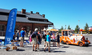 Ta TURiS-tåget ner på stan!